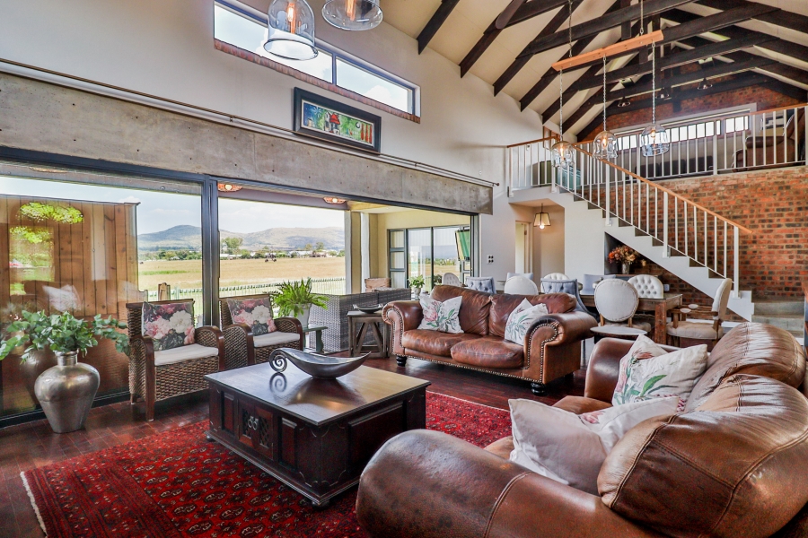 4 Bedroom Property for Sale in The Coves North West